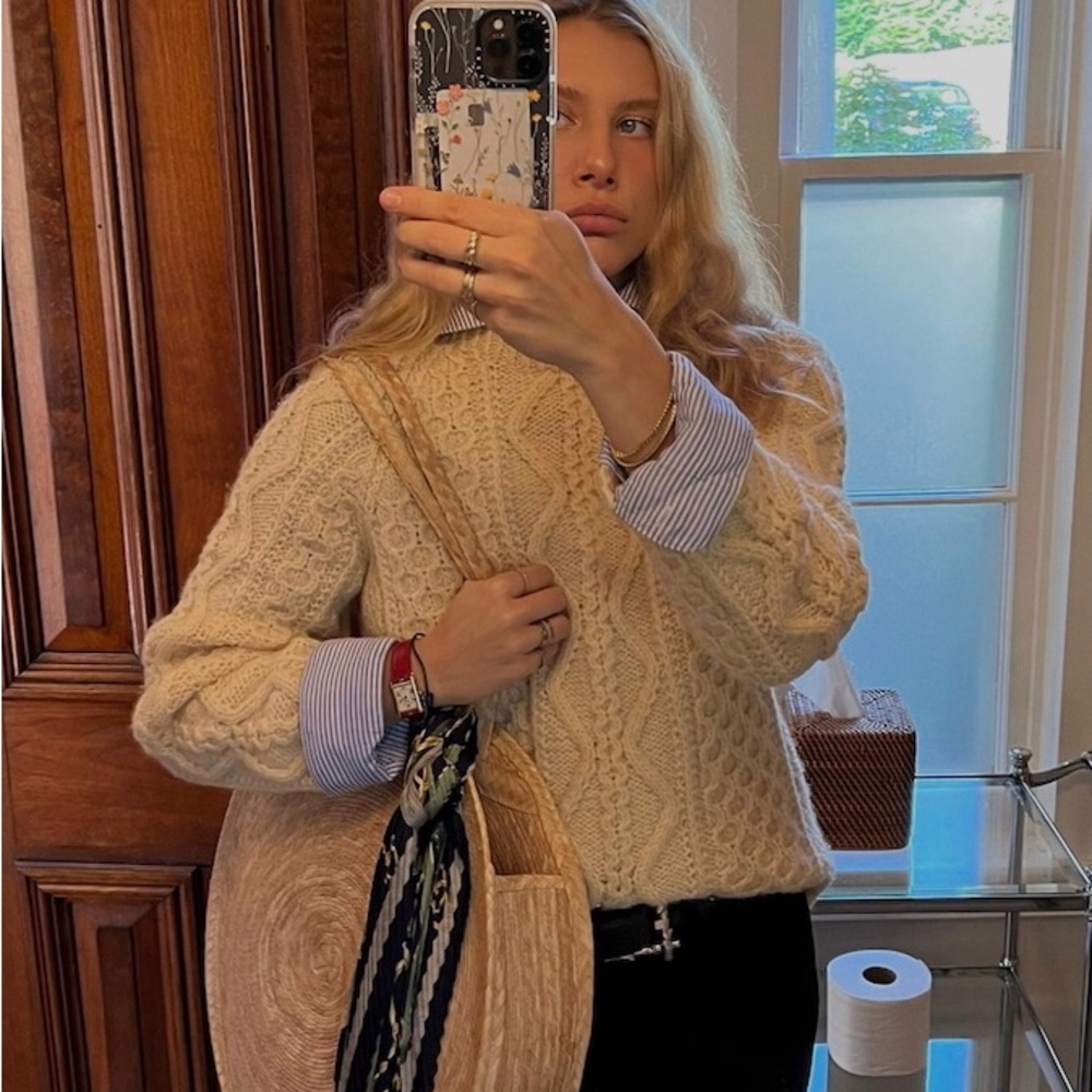 COPY - White vintage sweater